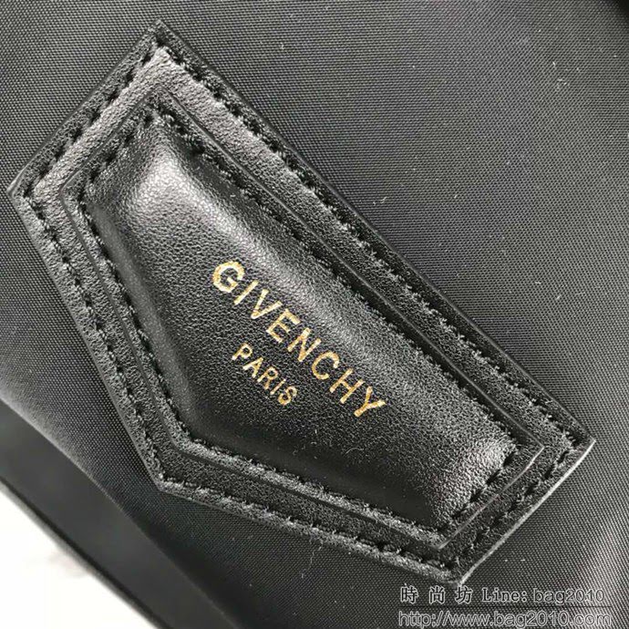 GlVENCHY紀梵希 2018年新款 爆款 帆布背包 織帶＋兩顆小金屬五角星 休閒雙肩包  tsg1201